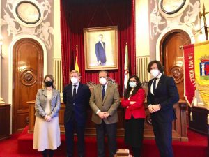 IFEBA y Caja Rural de Extremadura firman un convenio de colaboración
